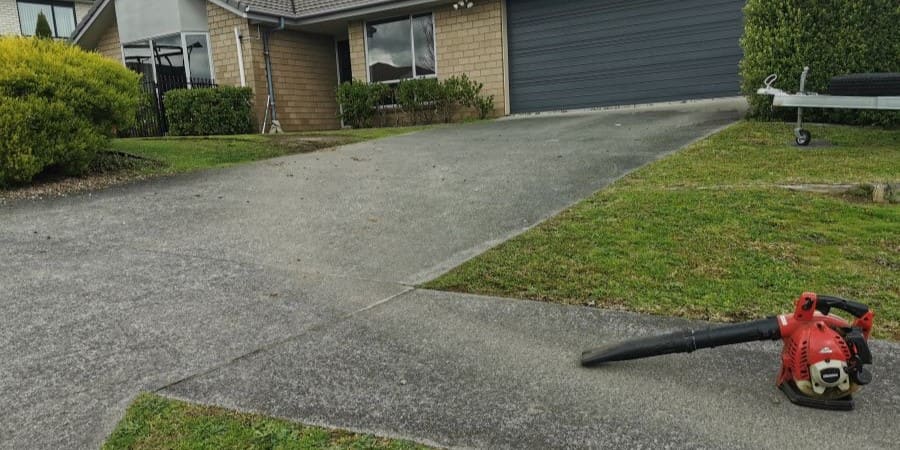 One of my blowers on a customers drive.